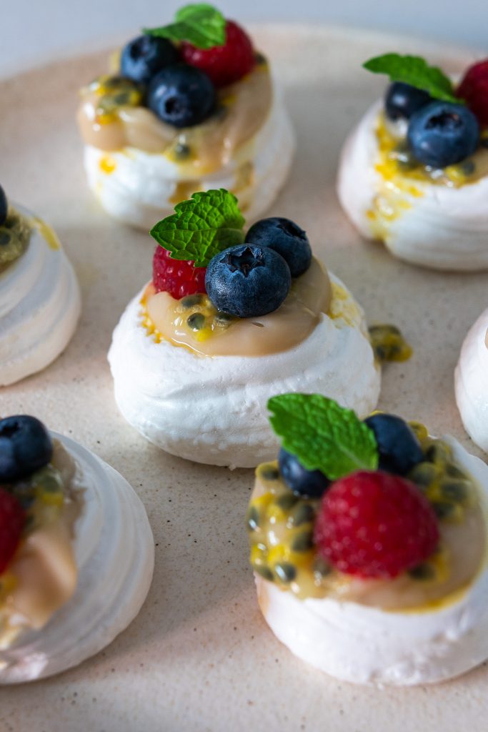 Delicious Mini Pavlovas | plantbaes