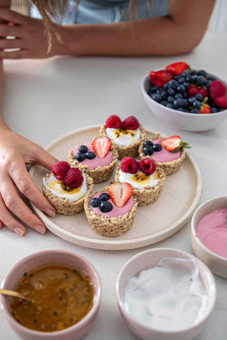 No-Bake Oat Yogurt Cups