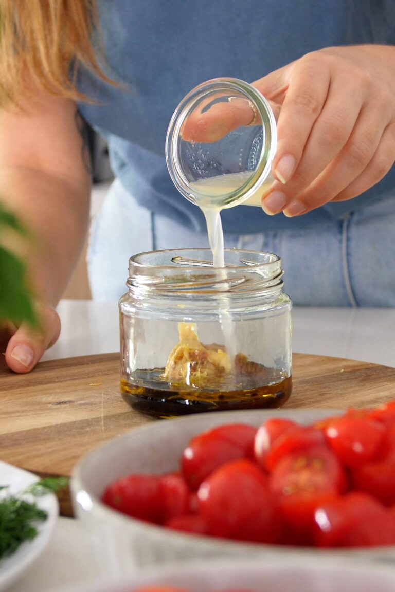 Easy Brown Rice Mediterranean Salad Jar (MealPrep) plantbaes